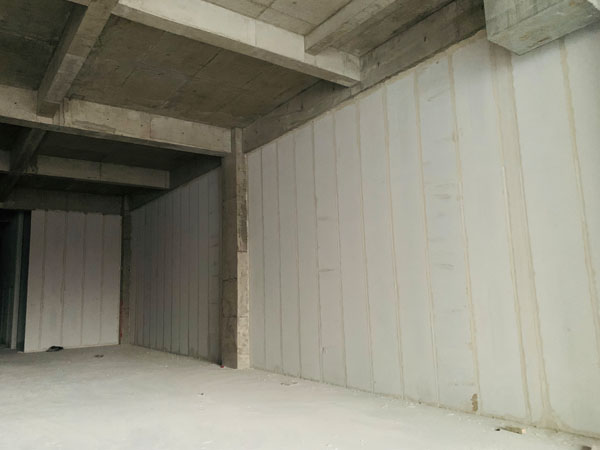 ALC板內墻施工現(xiàn)場1.jpg